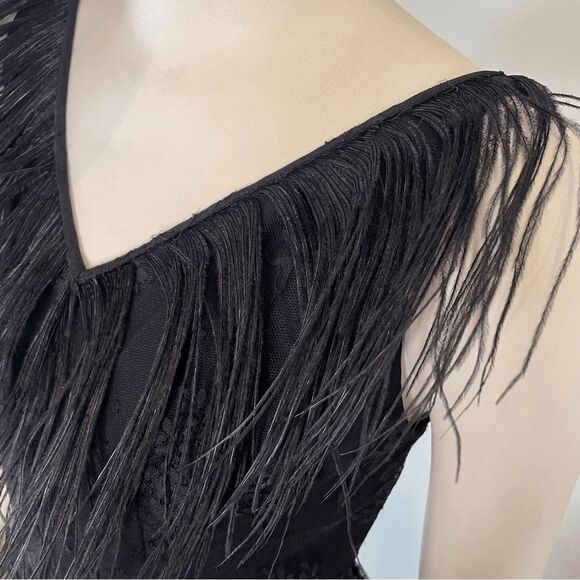 Vintage 1960s Bill Blass for Maurice Rentner Ostrich Lace Cocktail Dress - Picture 4 of 9